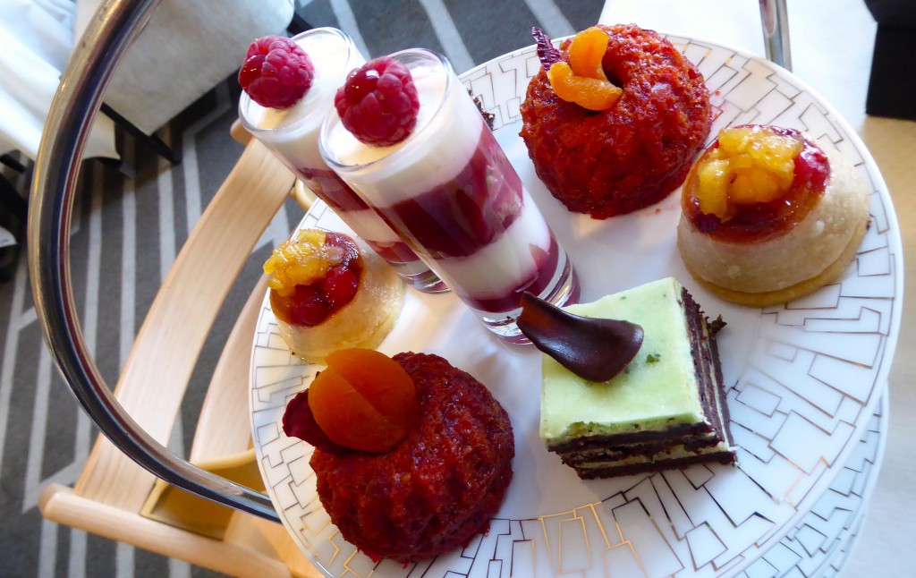 afternoon-tea-intercontinental-park-lane-londres-blog-suisse-restaurant-genève-choisis-ton-resto