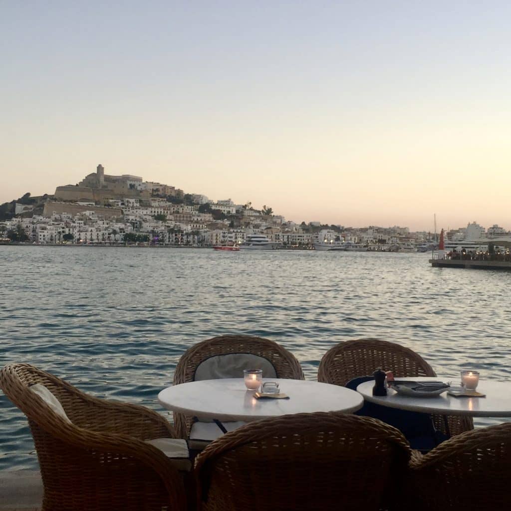 ibiza-choisis-ton-resto-blog-suisse-genève-voyages