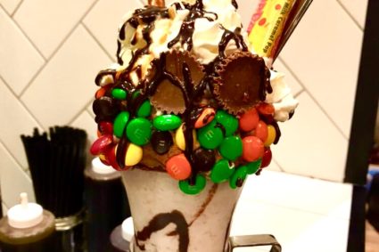 black-tap-plaisirs-coupables-choisis-ton-resto-blog-food-restaurant-genève-suisse