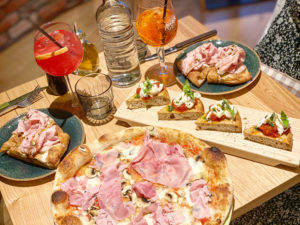 LA-PIZZERIA-BASTION-GENEVE-BLOG-ALEMPORTER-LIVRAISON-RESTAURANT-COVID-BLOG-CHOISIS-TON-RESTO